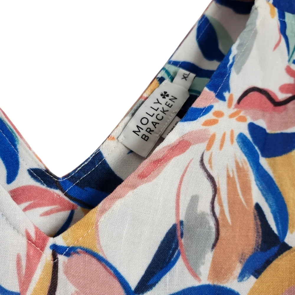 Molly Bracken Multicolor Floral V-Neck Top - Picture 5 of 6